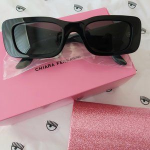 Black sunglasses CHIARA FERRAGNI